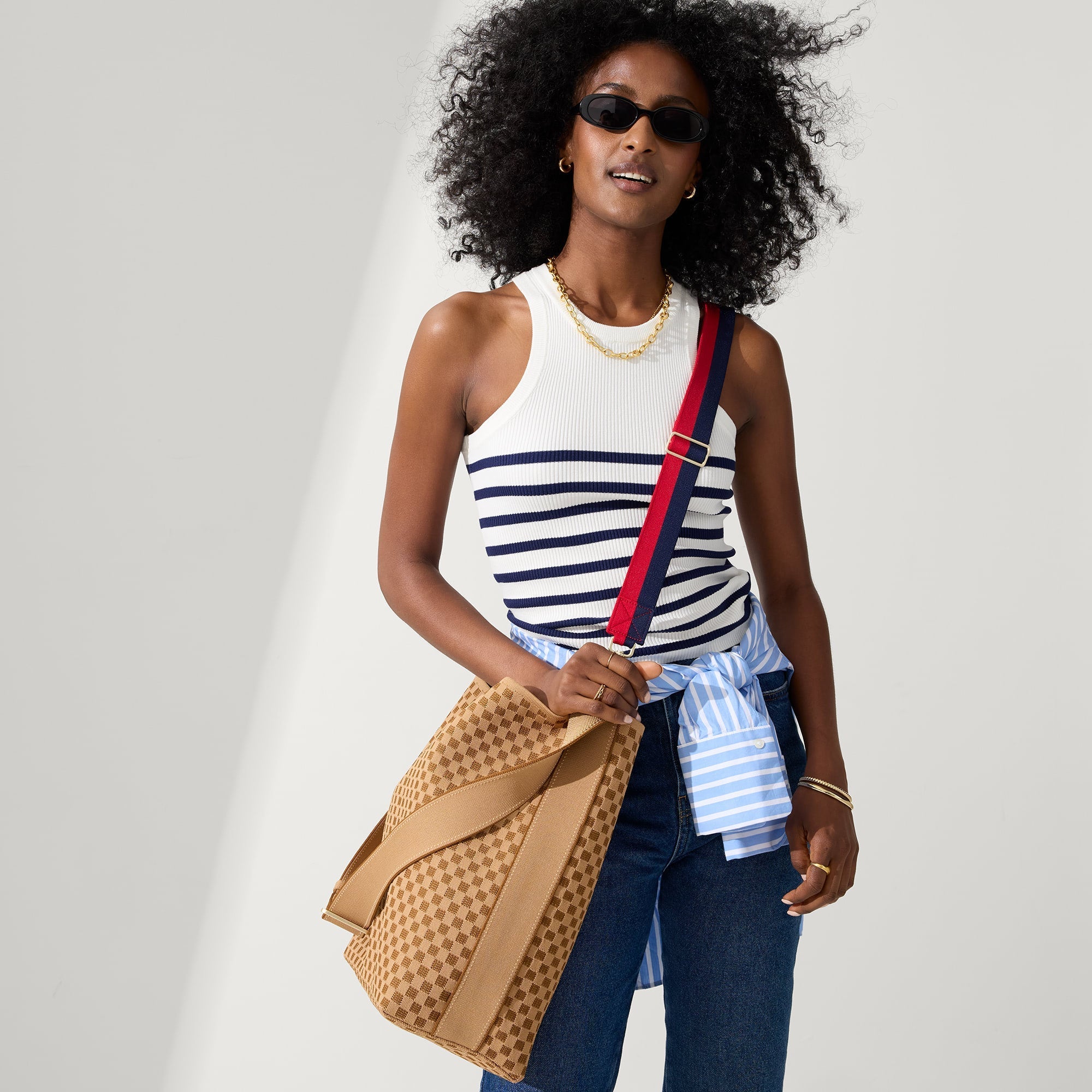 The Bucket Bag - Hazelnut