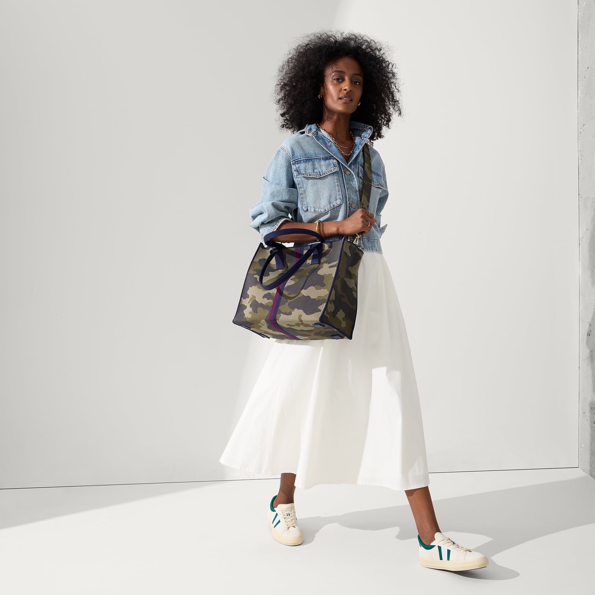The Classic Tote - Spruce Camo